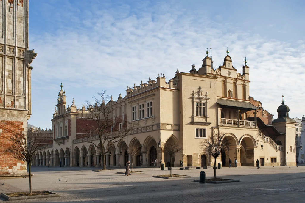 CemRom_03_Fotolia_37868321_XL.jpg