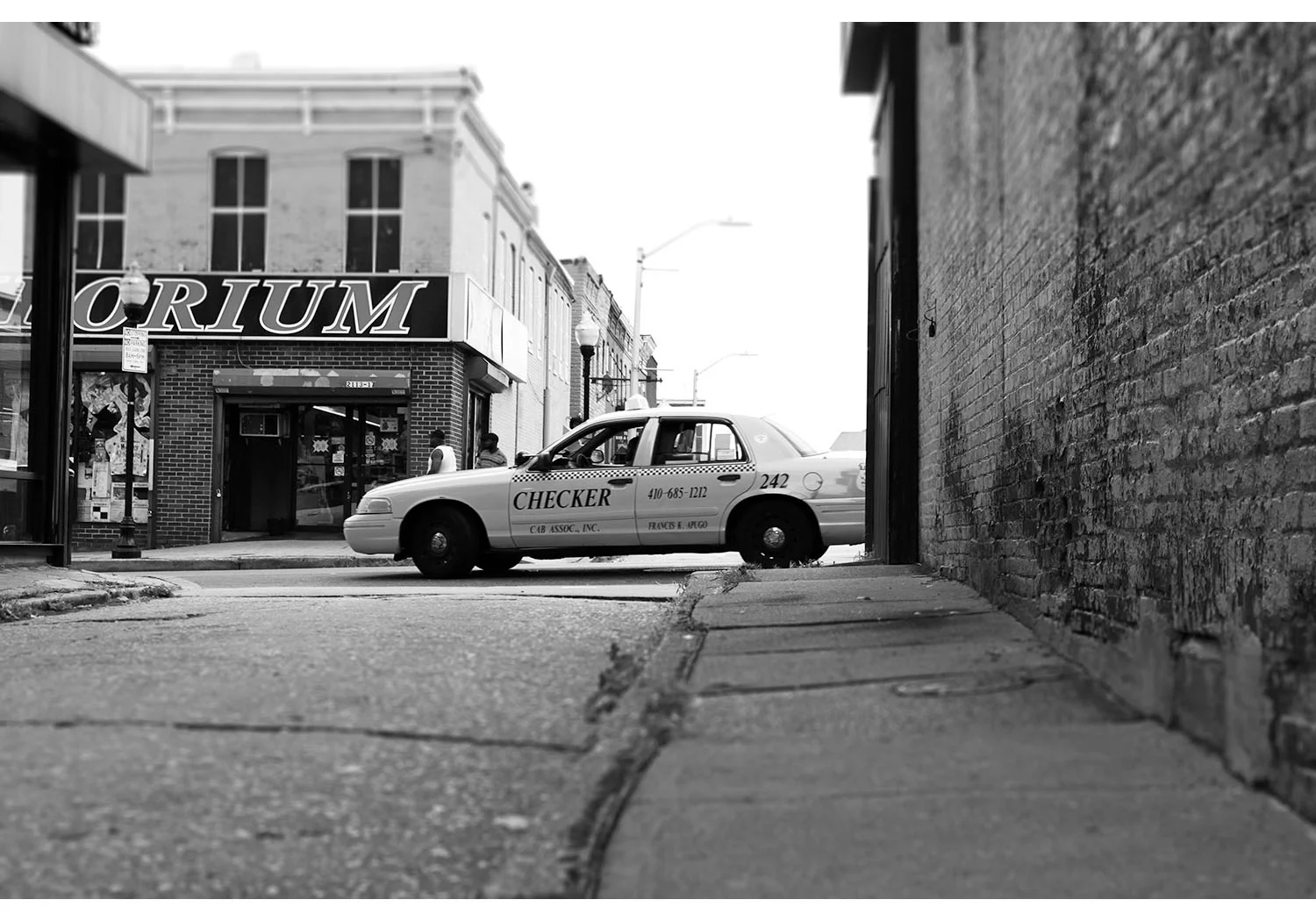 DamienDontez_6.28.13_06_bw.jpg