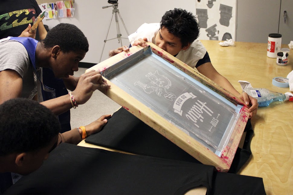 open_hearts_tshirts_edgar_reyes_art_screenprinting.jpg