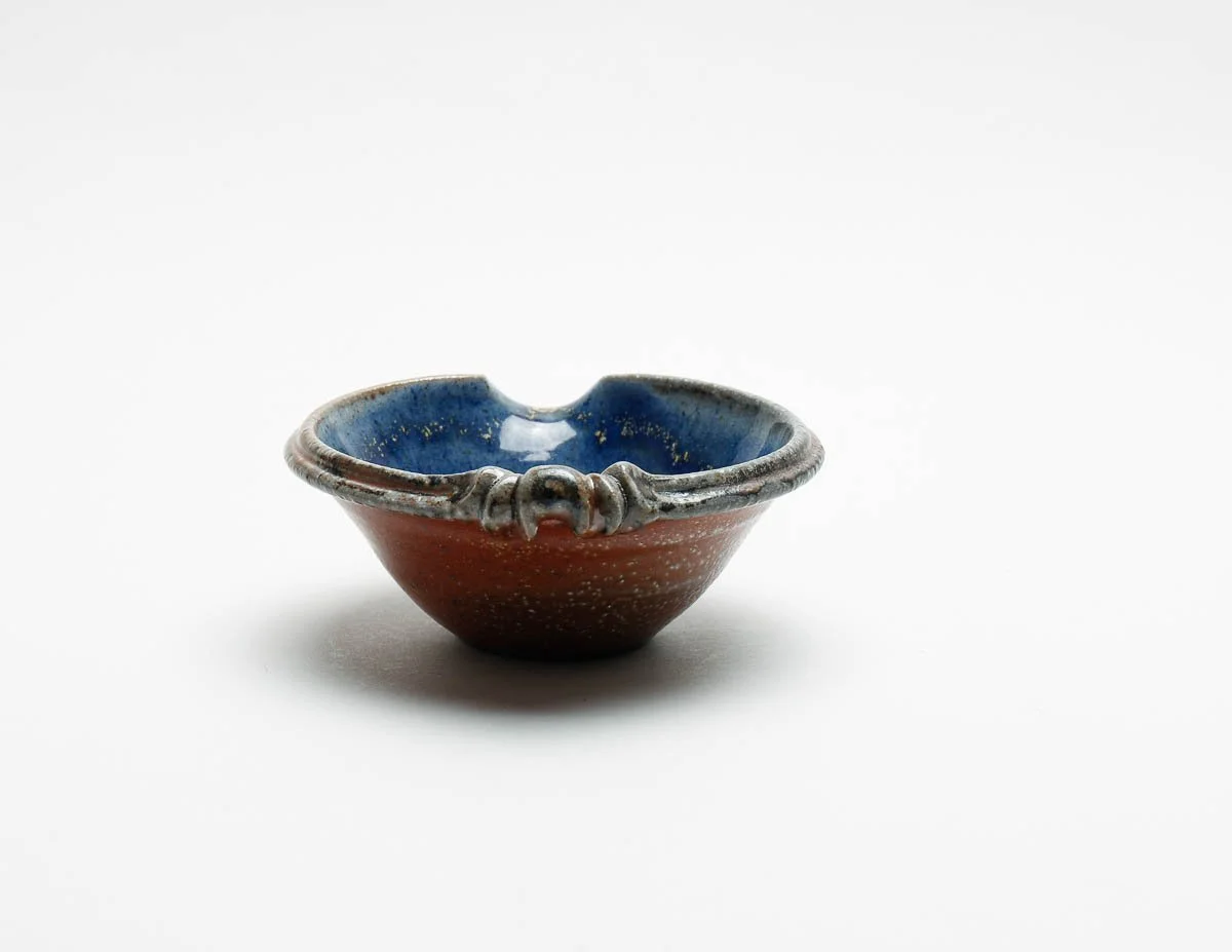 Small SodaFired Pouring Bowl BW52 — The Leach Pottery