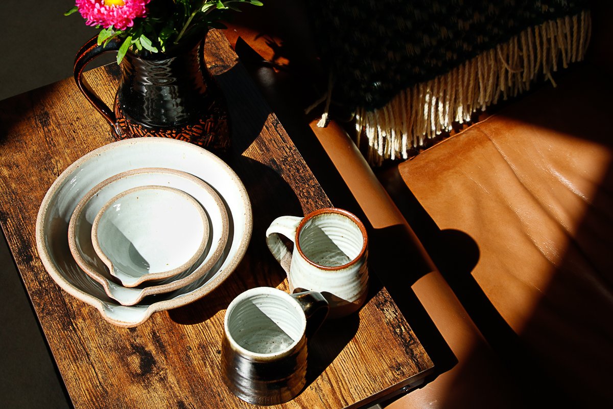   Leach Standard Ware Mixing Bowl Set &amp; Large Mugs  