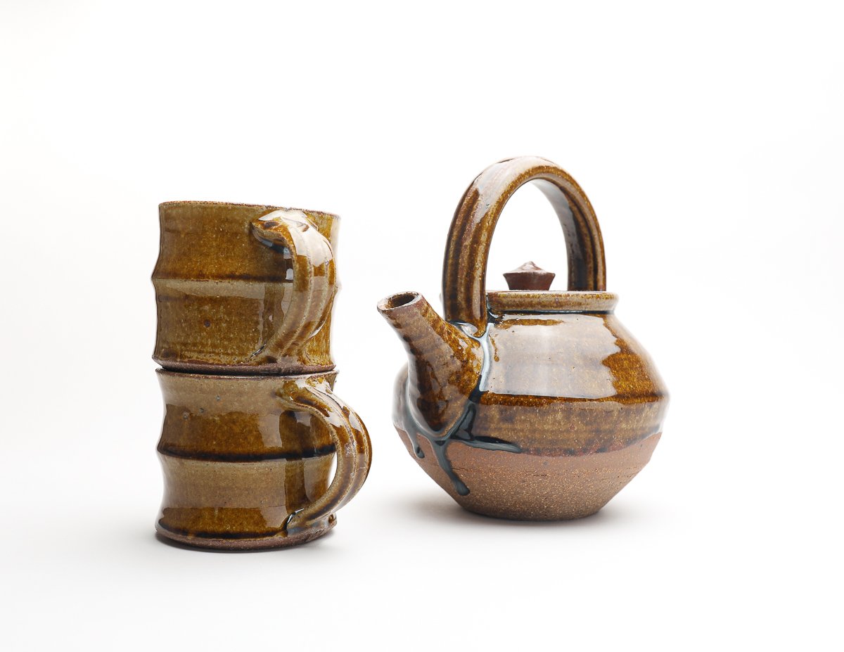   Amber Teapot and Mugs by Amy Wilson  