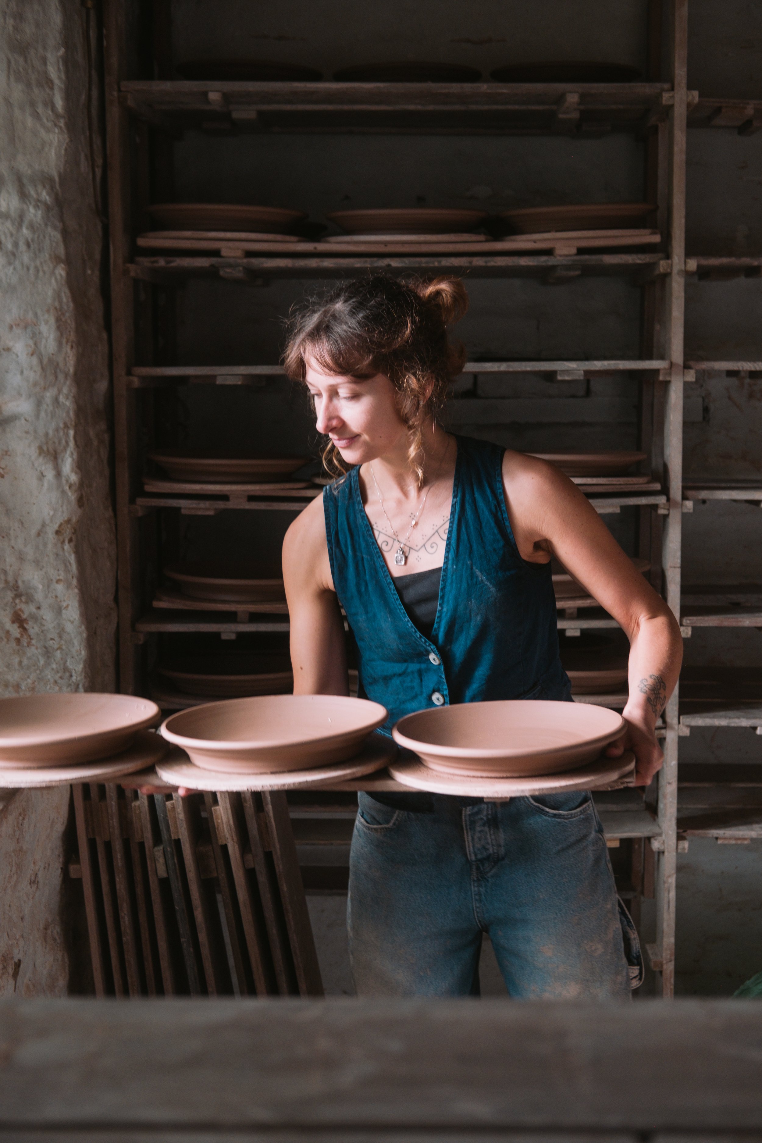 Amy Wilson_with plates_Image by Callum Cowie.jpg