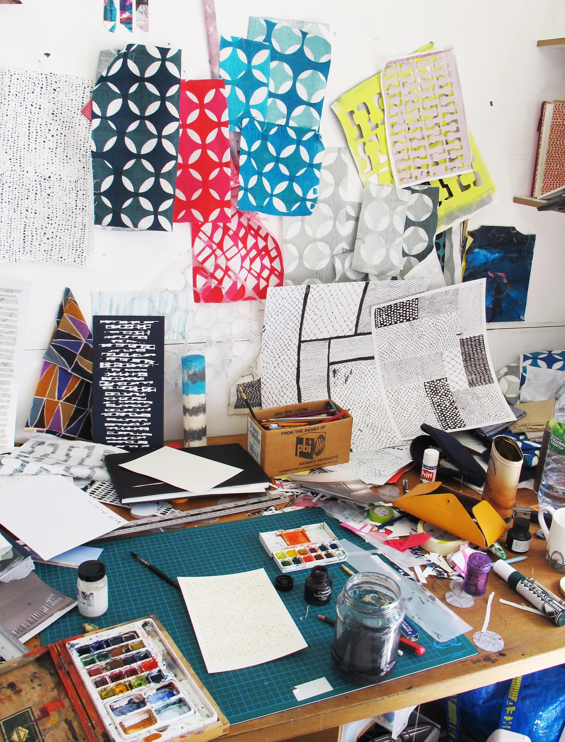 'Georgia's Desk'
