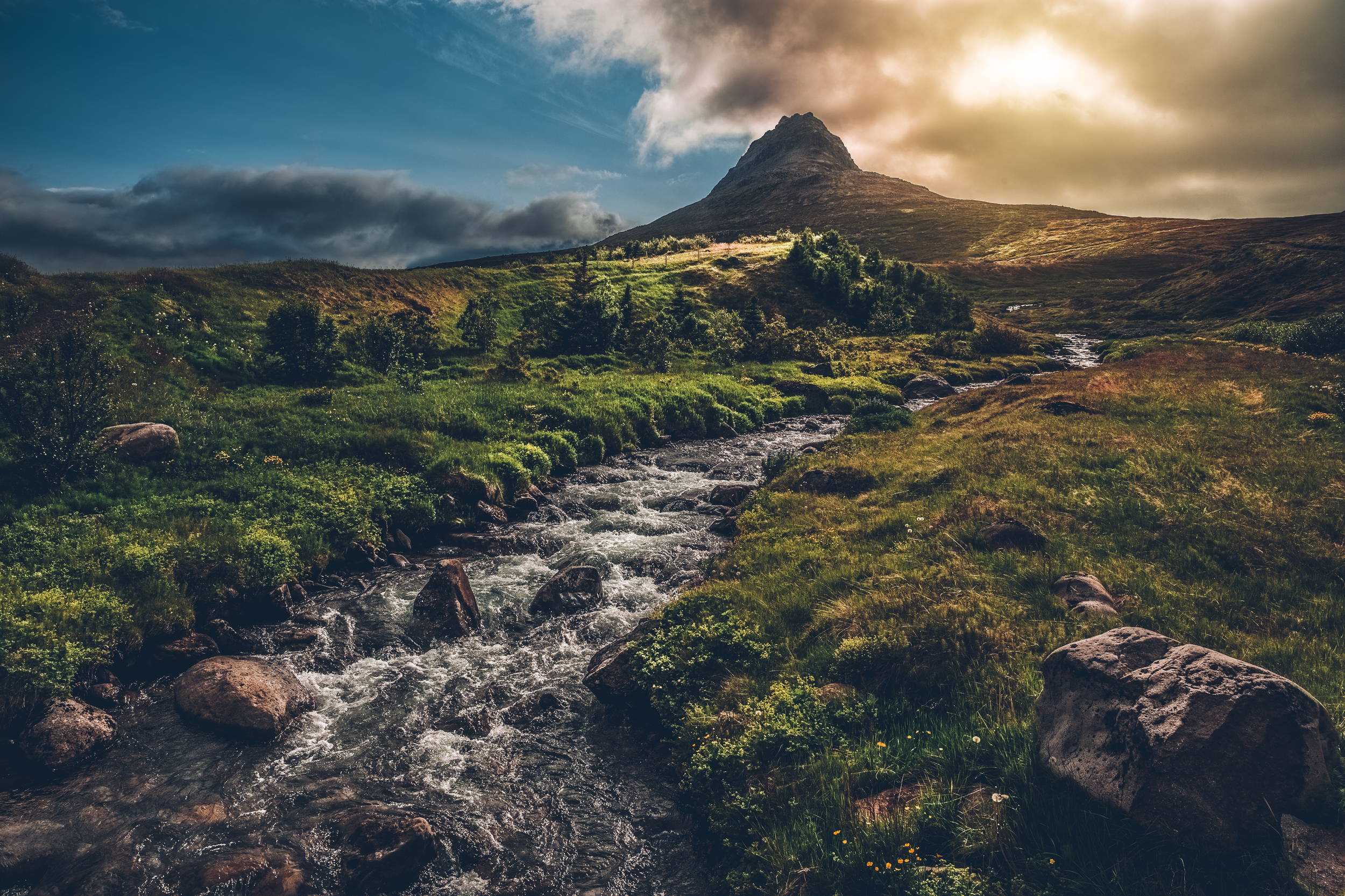 mountain and stream in Súðavík.jpg