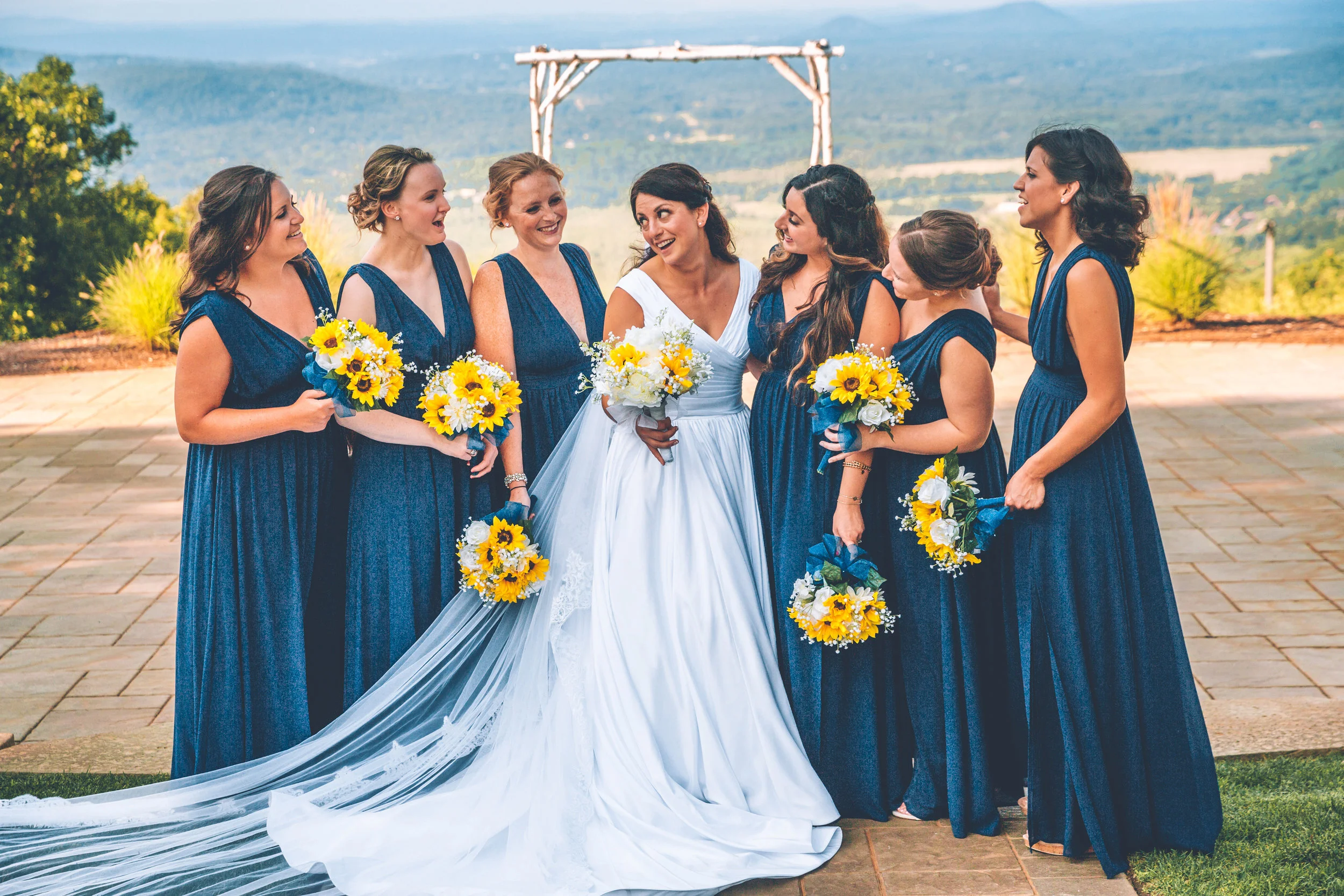 Amanda and Brandon_mmphoto_313.jpg