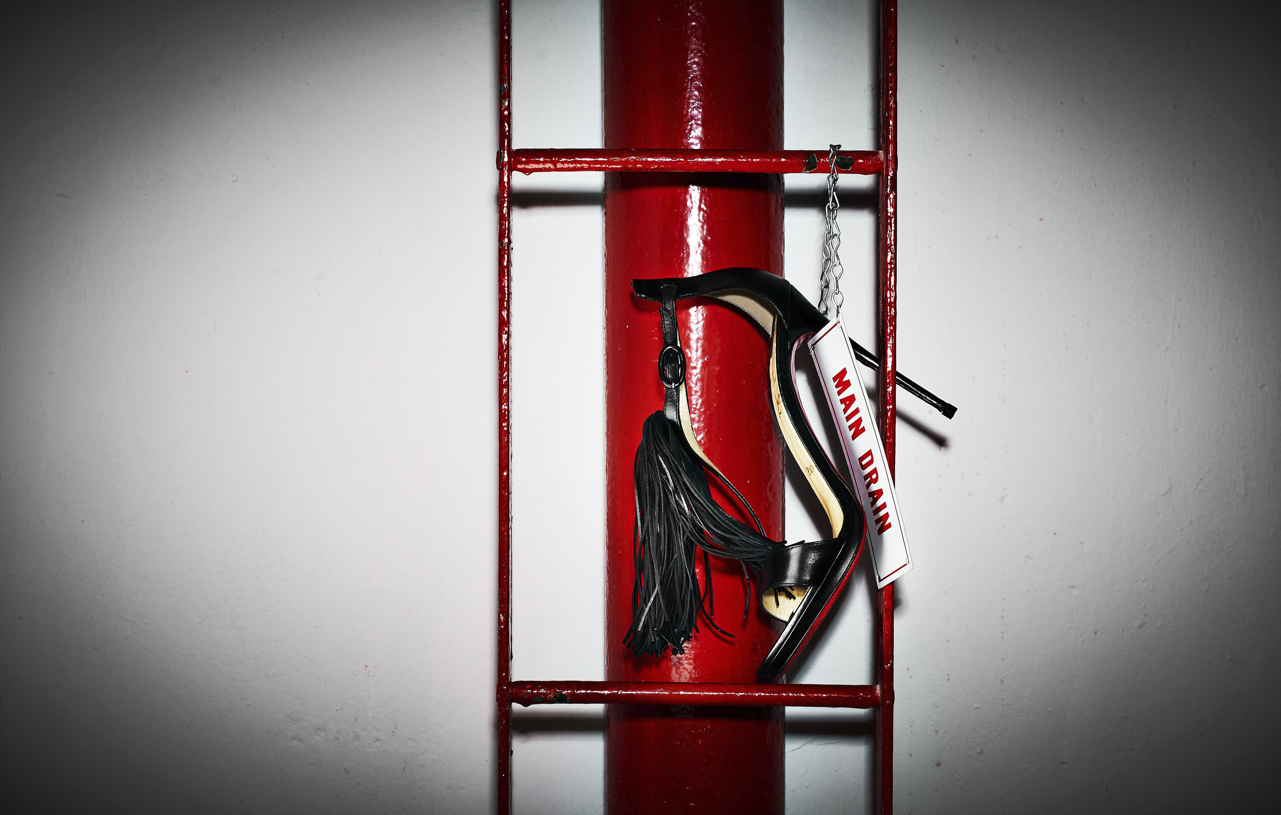 ChristianLouboutin_01_303.jpg