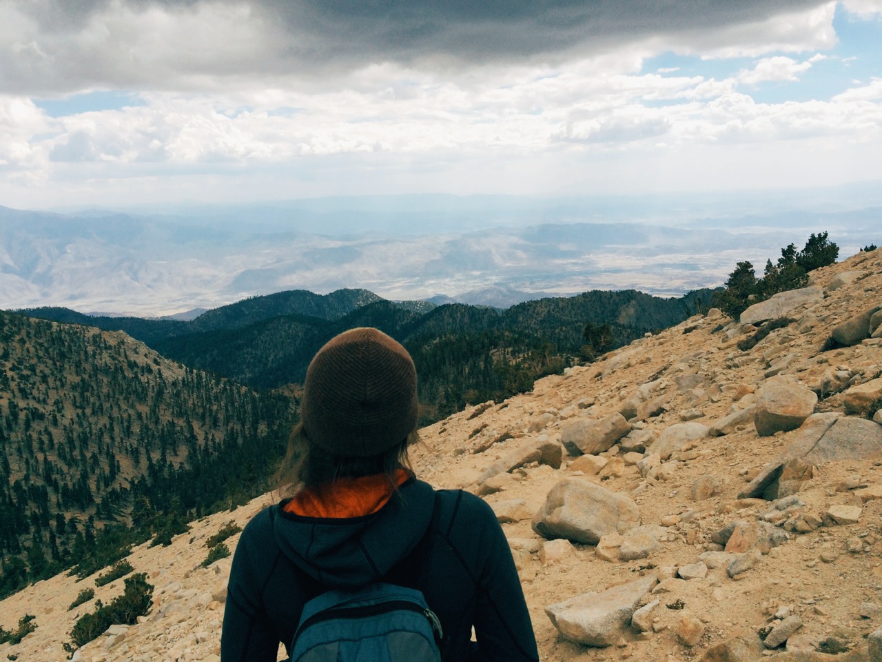  The views from the top, and on the way down, were amazingly expansive despite the hazy weather. We saw out to San Jacinto Peak (second tallest in So Cal), Big Bear Lake, Joshua Tree, and south all the way into Mexico.&nbsp; 