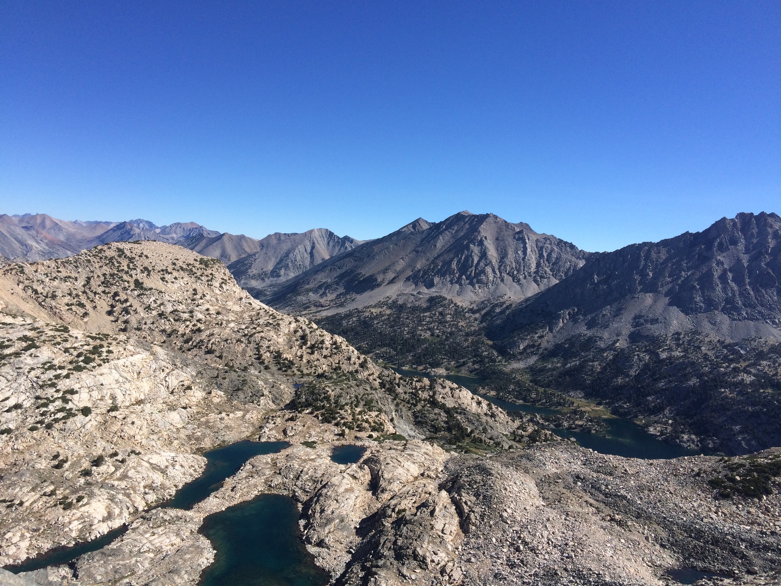  Looking down toward Rae Lakes from the top of Glen Pass (11,978'). 