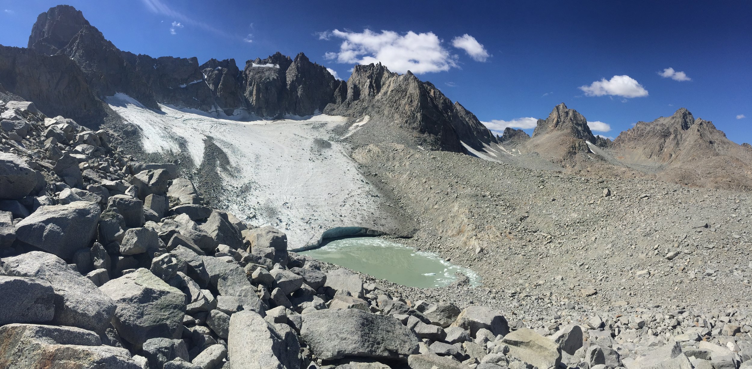  Palisade glacier and cirque. This is the view you get as you top out at the talus ridge above 12,000' --&nbsp;guaranteed to leave you breathless in all possible ways! 