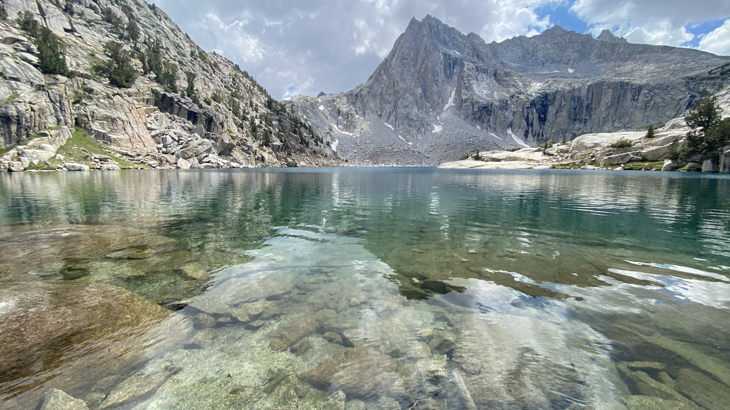  Crystal waters of Hungry Packer Lake 