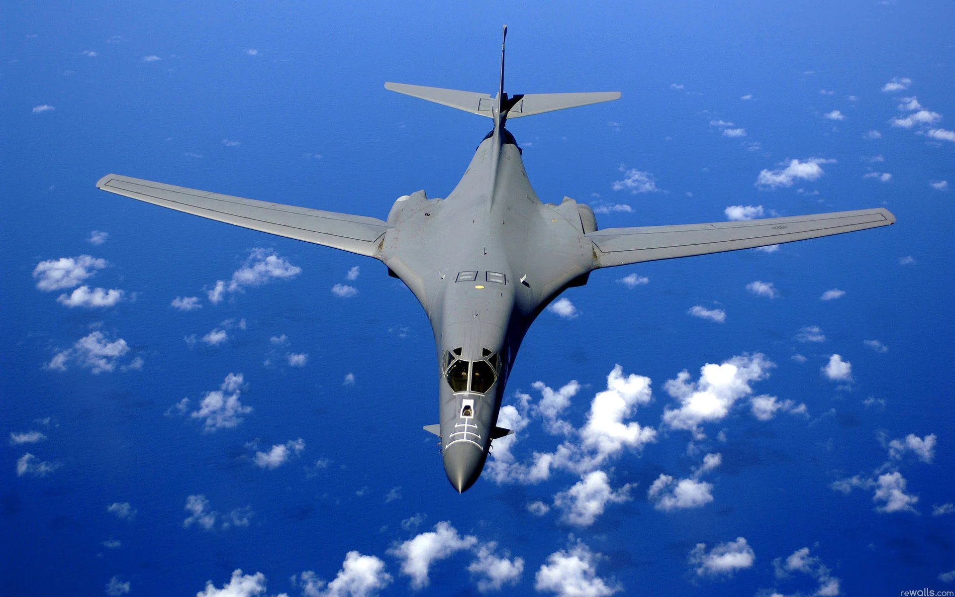 Supersonic Strategic Bomber Rockwell B-1 Lancer.jpg