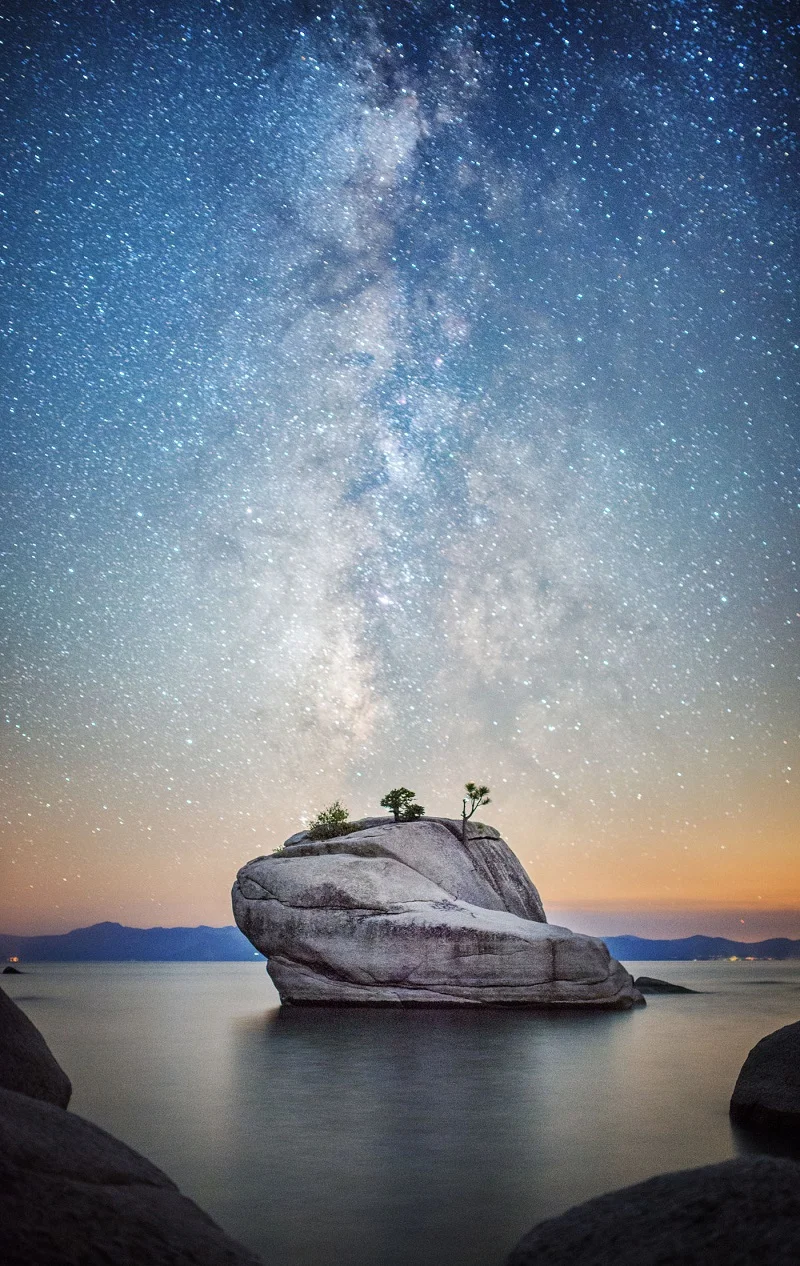 Bonsai Rock Milky Way.jpg