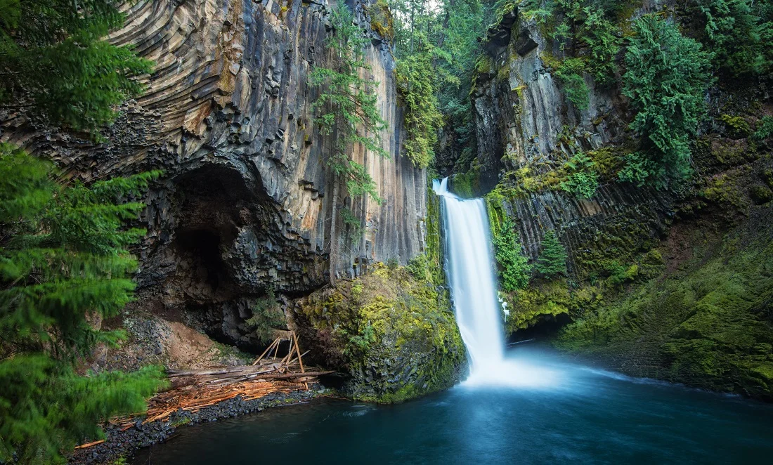 Lost Falls.jpg