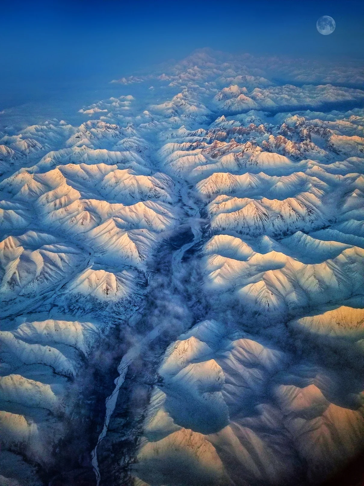 Denali Moonrise.jpg