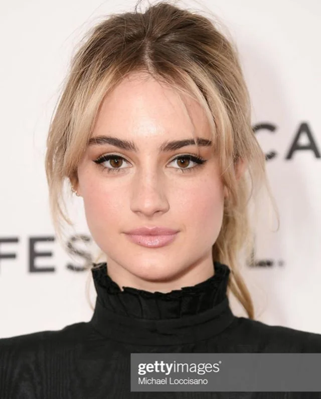 Grace Van Patten 