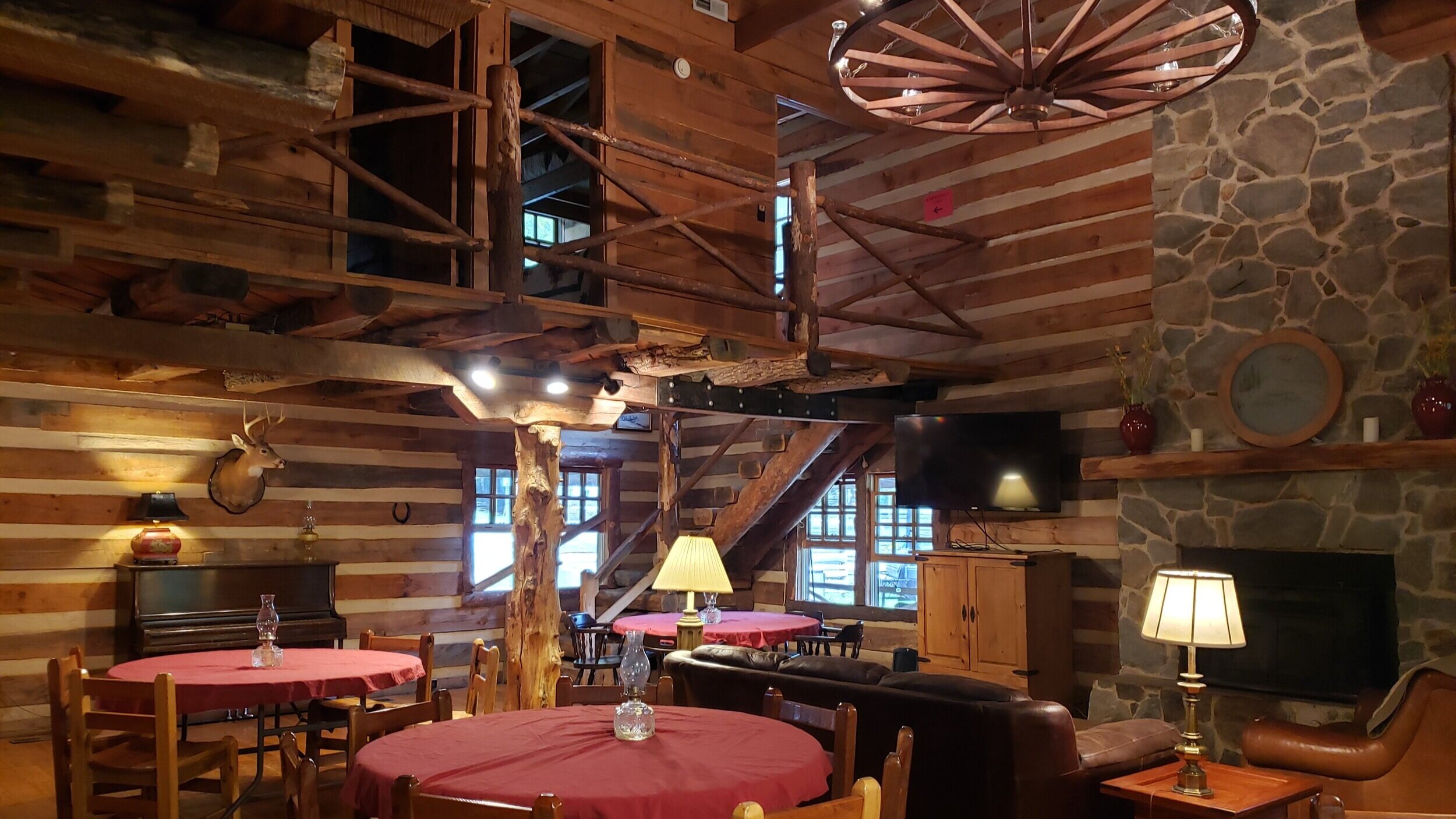 Indoor Dining - Main Lodge
