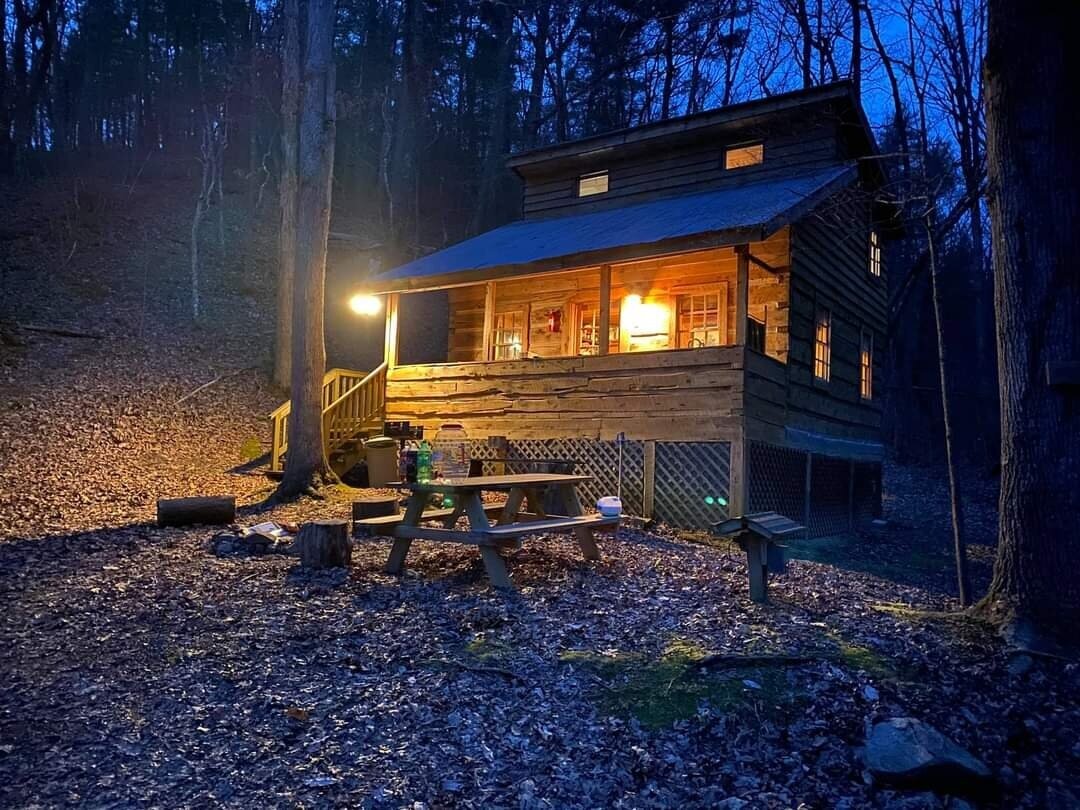 Sneaky Cabin