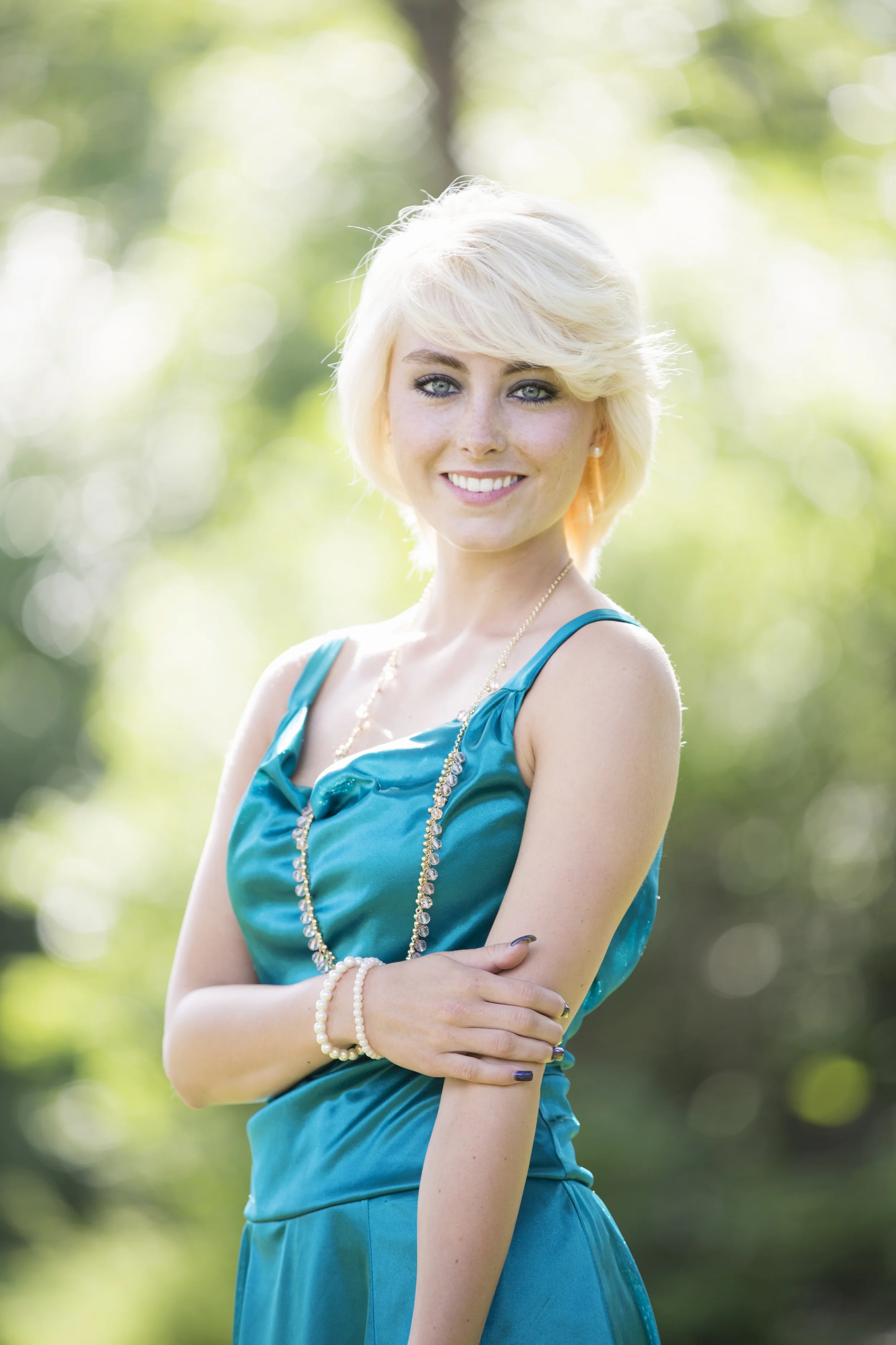 Duluth, MN Natural Light Senior Grad Portrait Photographer 27.jpg