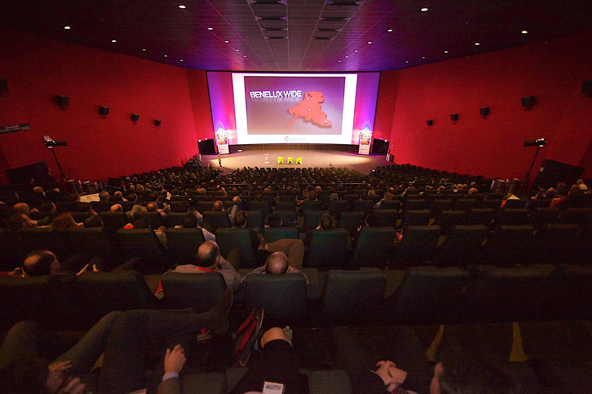 Eventfotografie van beurzen, media events, award uitreikingen, bedrijfsfeesten, optredens, festivals, seminars - Eventfotograaf Antwerpen