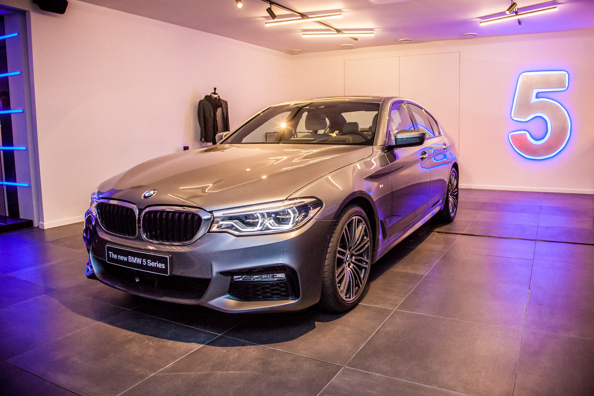 STERCK_lancering BMW 5-108.jpg