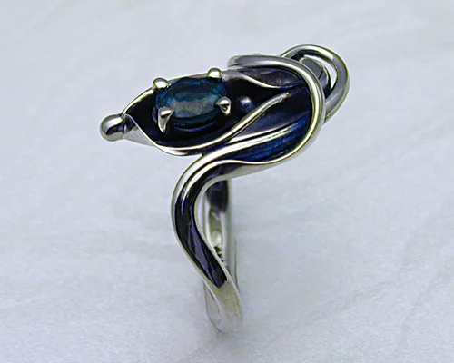 free-form_calla_lily_ring_2.jpg