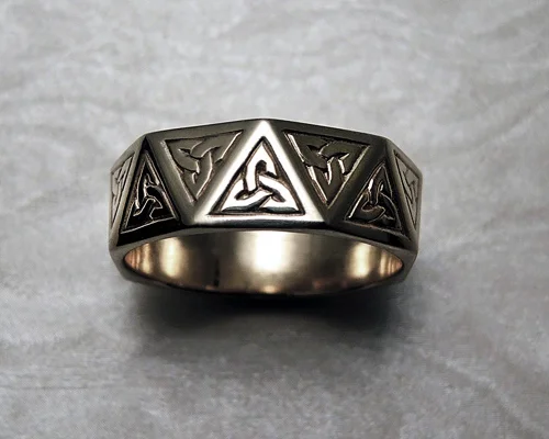 Faceted Celtic Band in Sterling Silver
