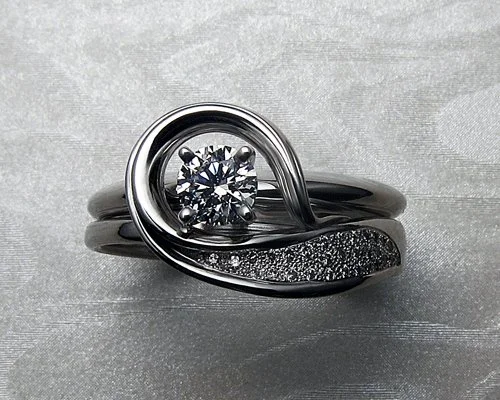 Solitaire Weird Wedding Rings Unique Wedding Bands For