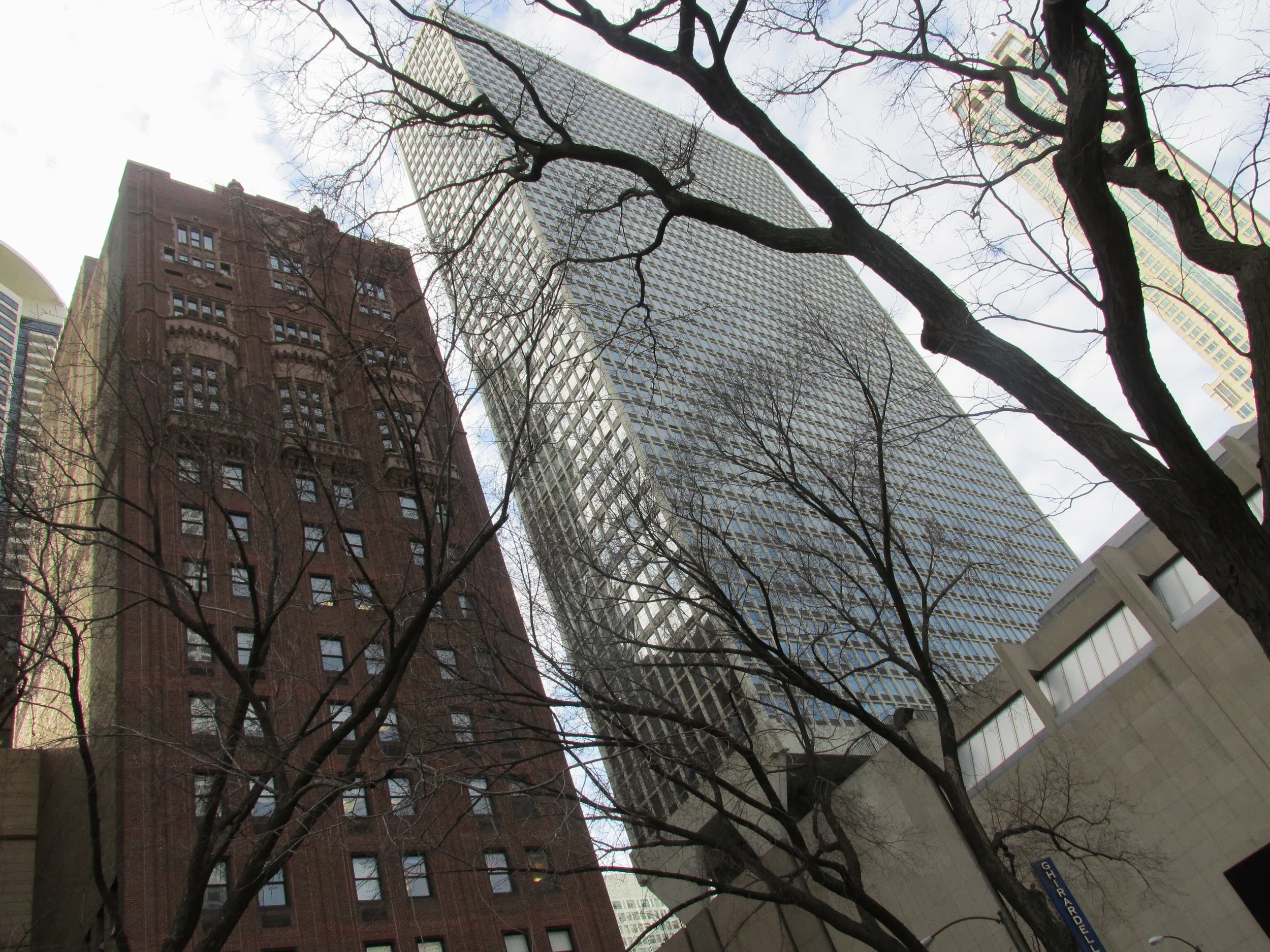 Chicago building.jpg