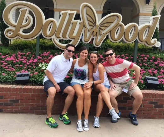 Dollywood.jpg