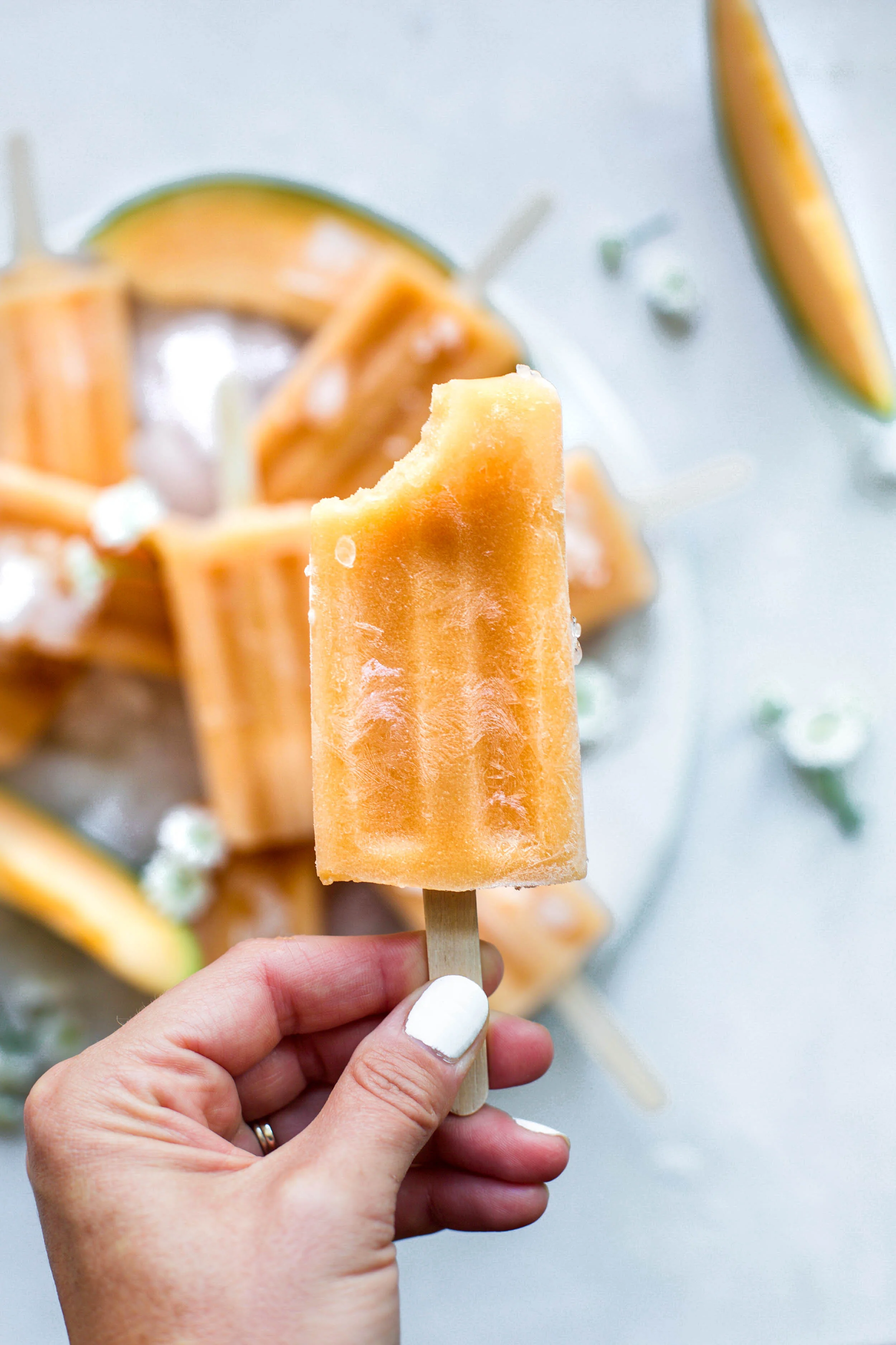 Easy Cantaloupe Popsicles - 2 Ways!