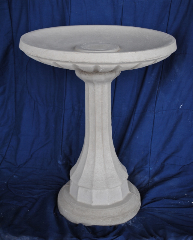Festooned Birdbath/Lamppost Pedestal