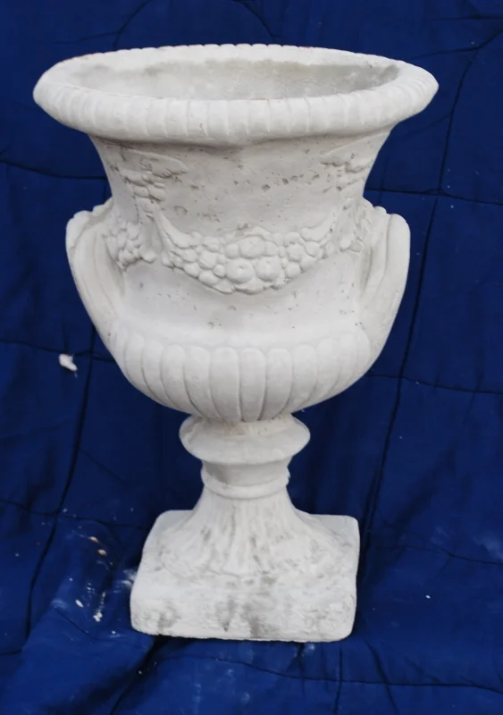 handle-urn.jpg