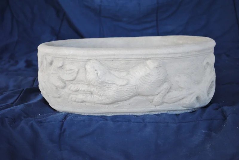 rabbit-oval-planter.jpg