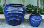 bee hive pot set of 2.png