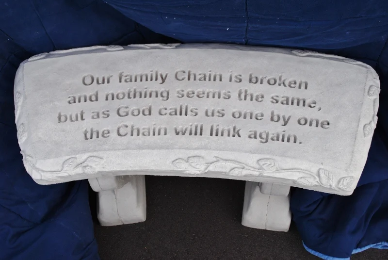 Family Chain Bench