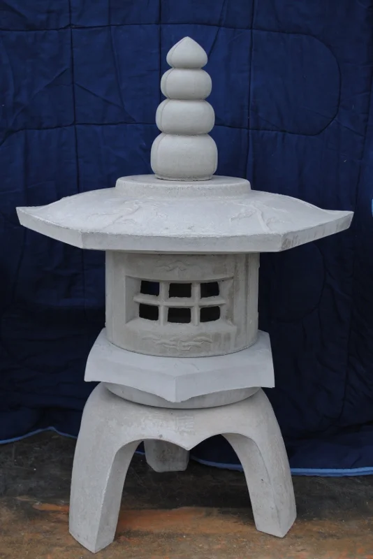 Ming Tree Japanese Lantern