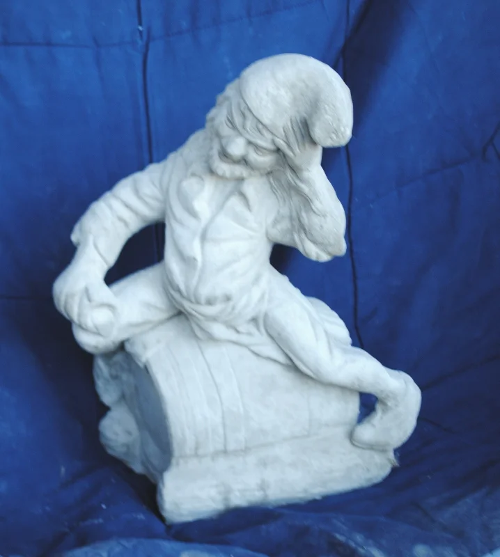 Gnome on Barrell