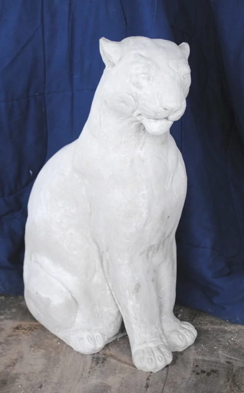 panther--sitting (497x800).jpg