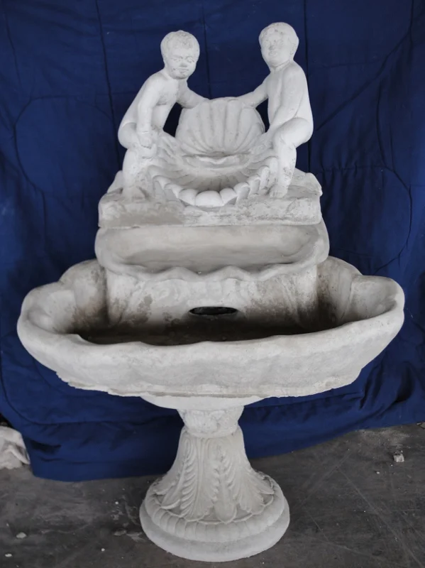 twins-fountain (599x800).jpg