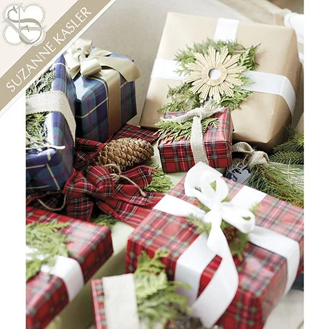  I adore this plaid wrapping paper by Suzanne Kasler for Ballard Designs. Perfect for this time of year! 