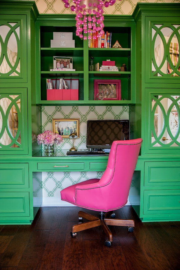 This pink and green office by Jenny Tamplin is Killer!! She has a new fan by the way! 