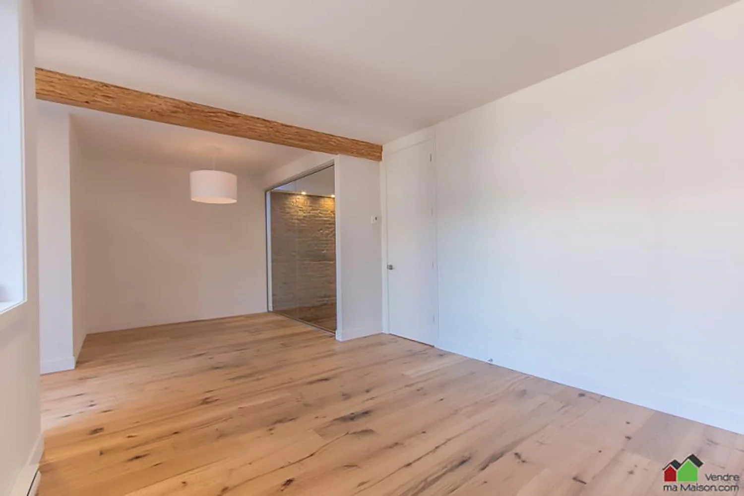 MAISON-A-VENDRE-4669-Resther-Montréal-H2J2V4-149332045655.jpg