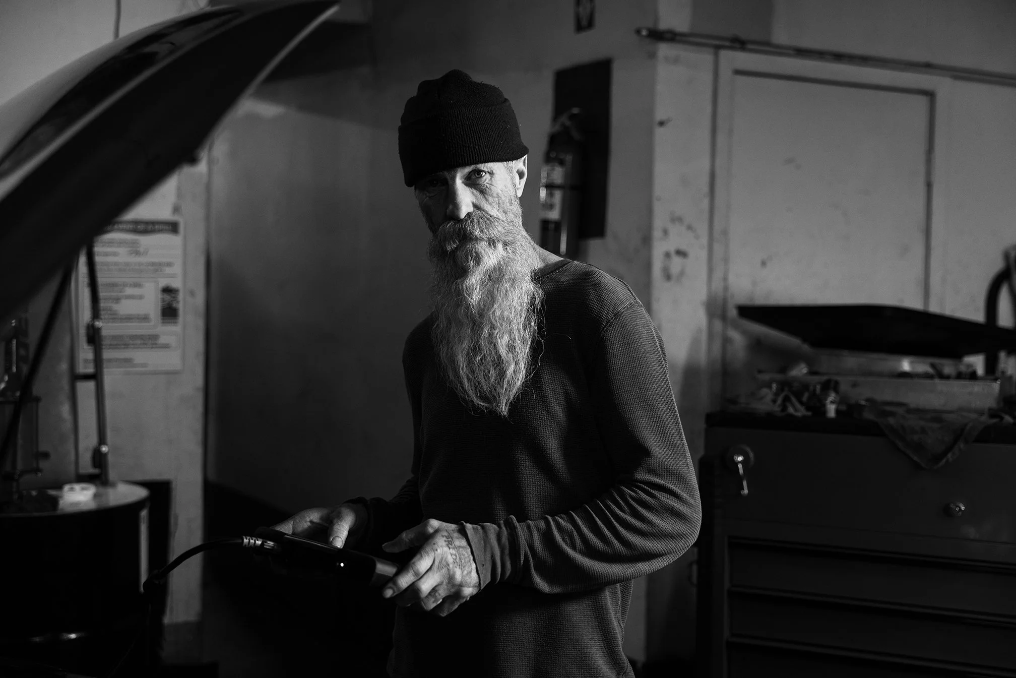 241212_SnapOn_Eric_Portrait_0904 copy.jpg