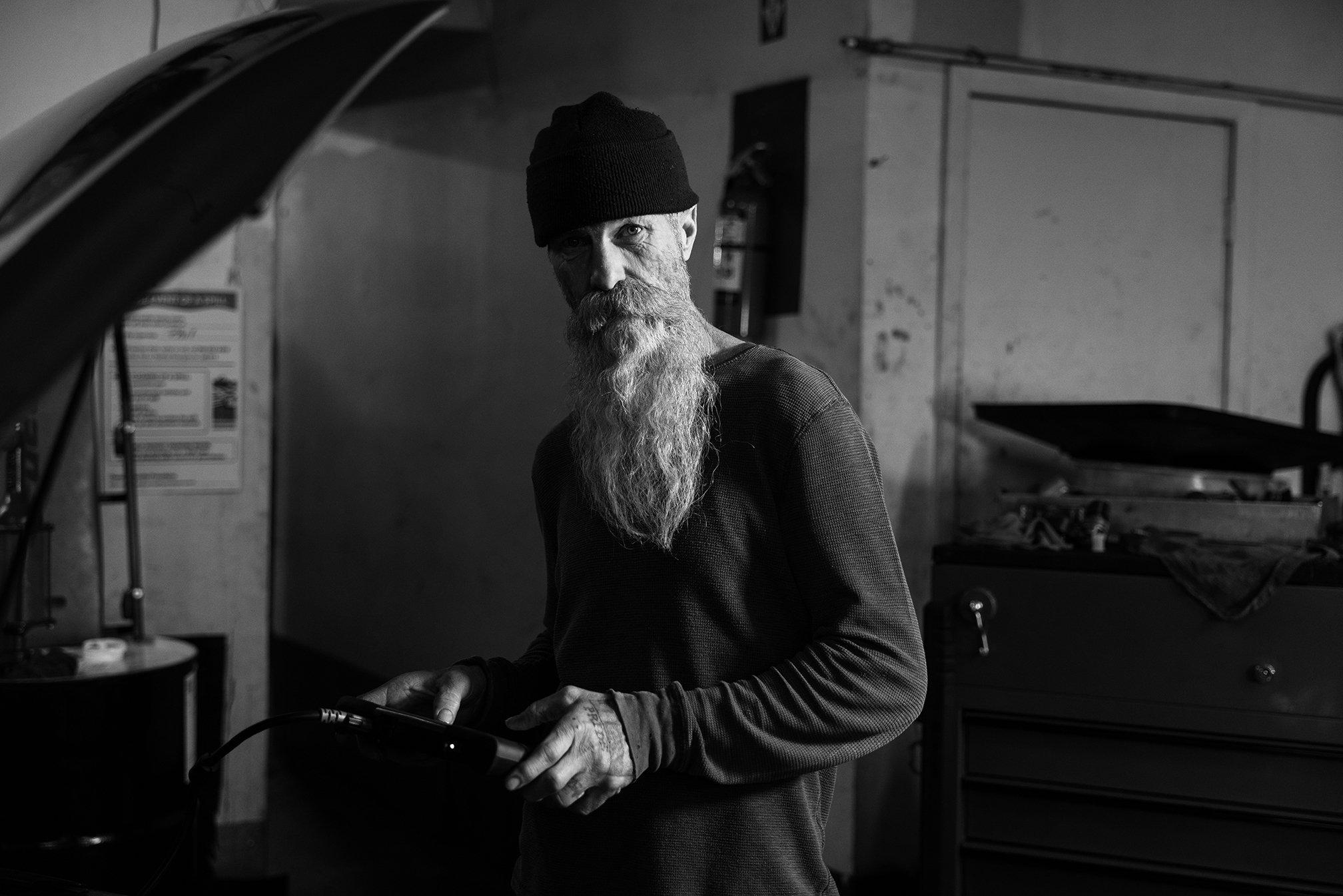 241212_SnapOn_Eric_Portrait_0904 copy.jpg