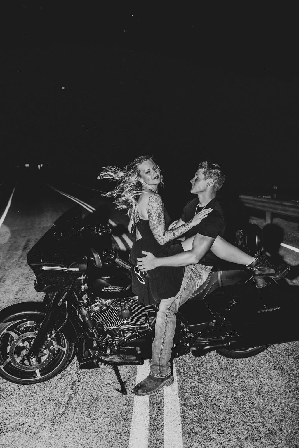 autumn&garrettbw-51.jpg
