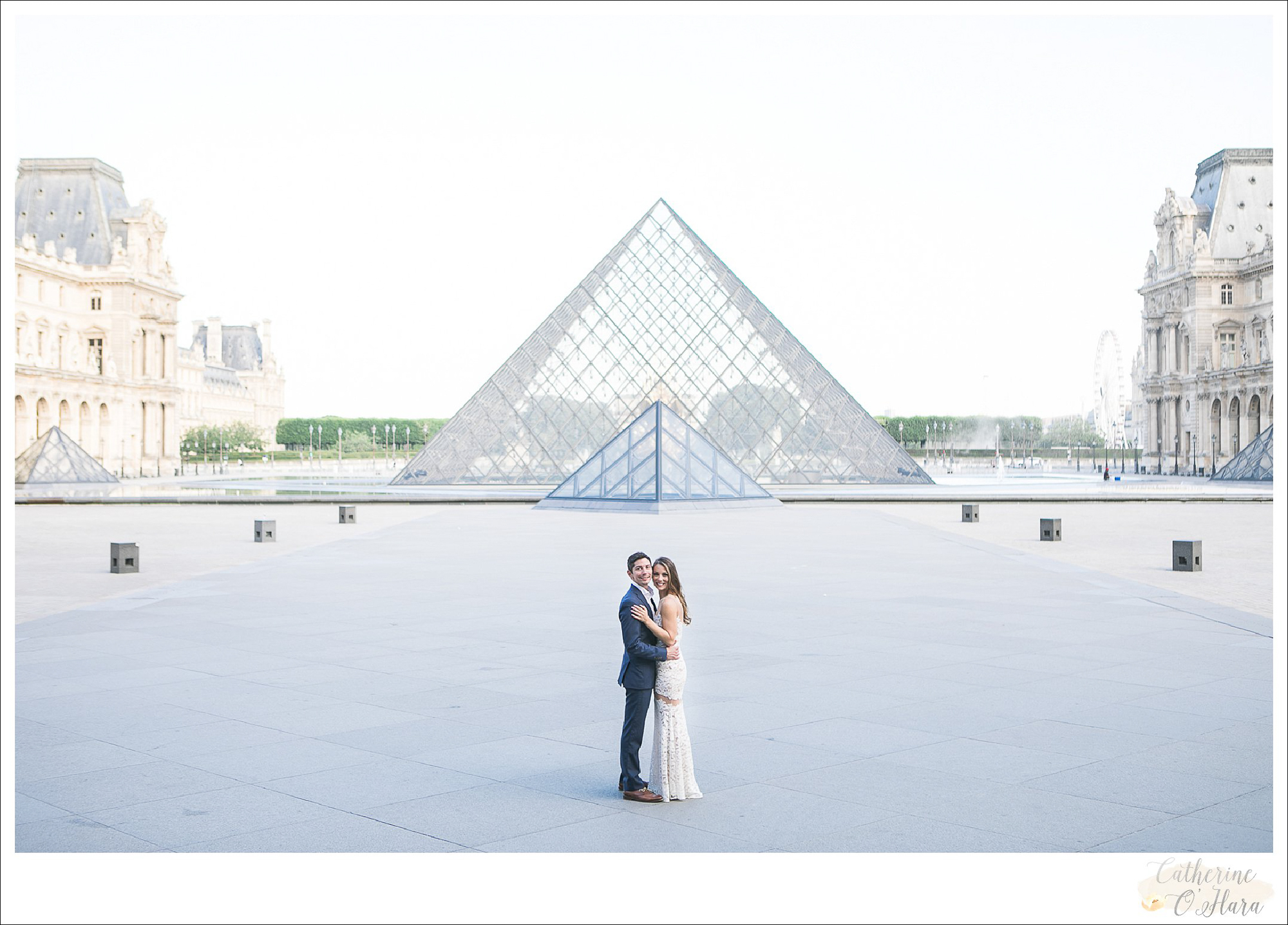 surprise proposal engagement photographer paris france-37.jpg