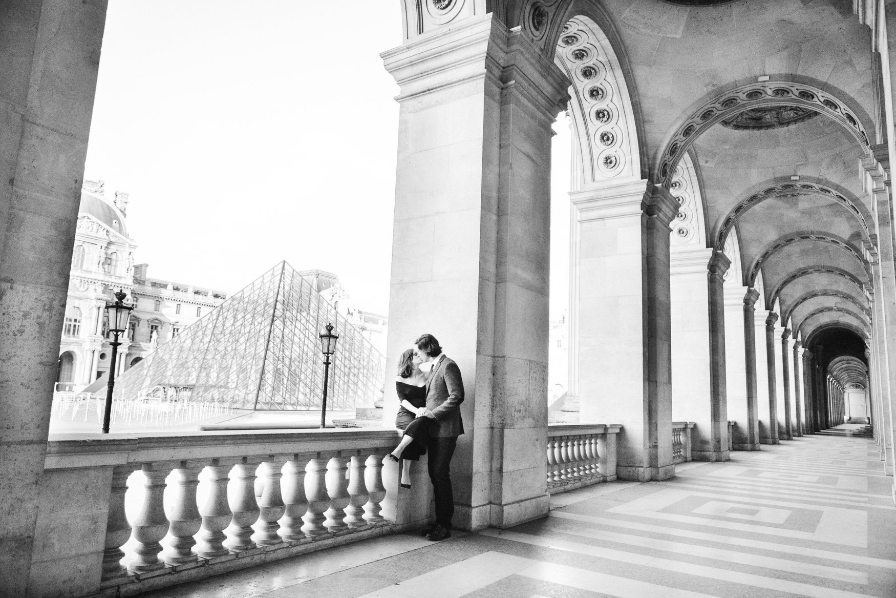 english-speaking-elopement-photographer-paris-04.jpeg