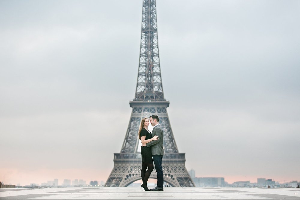 english speaking surprise proposal engagement photographer paris france.jpg
