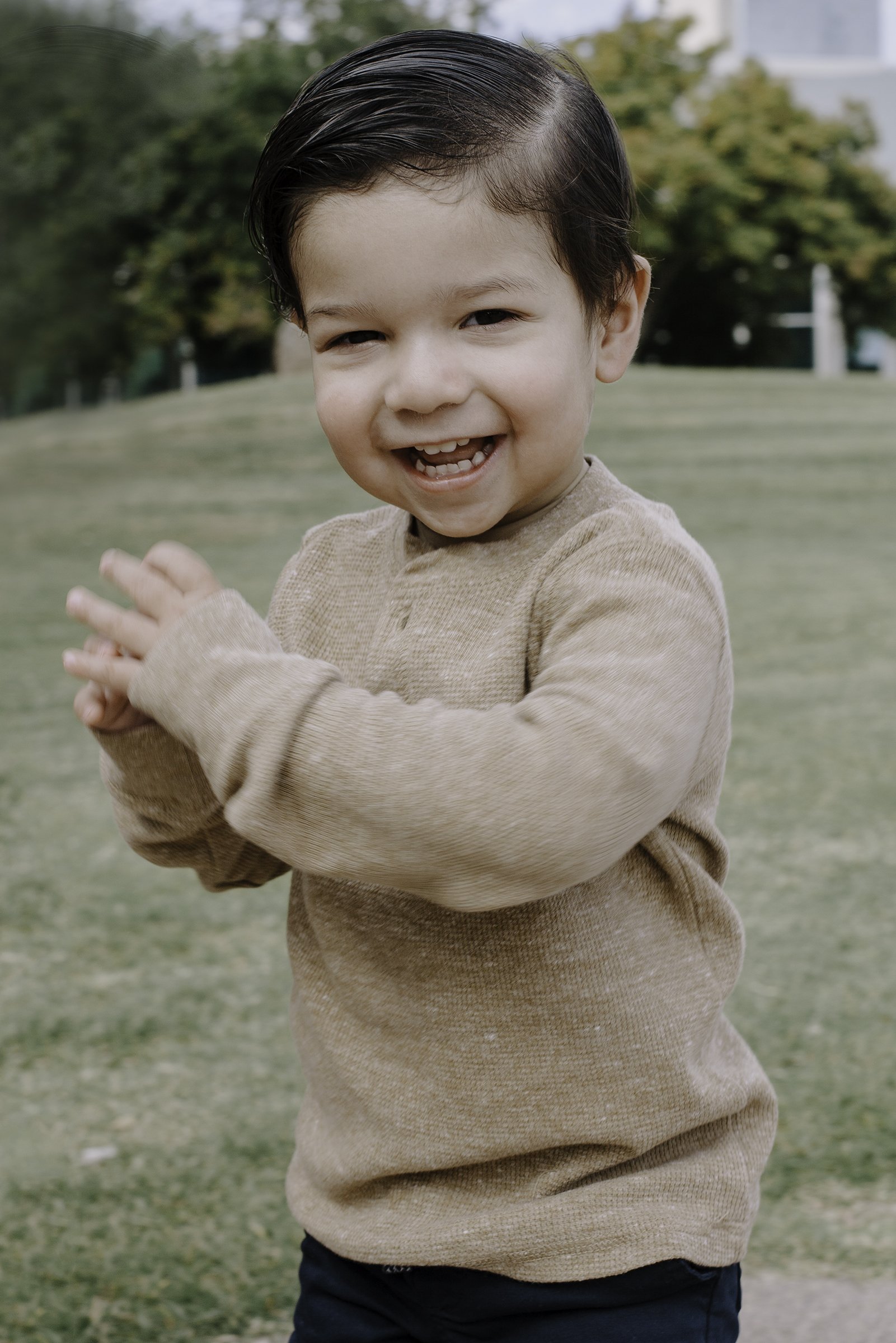 AV005.jpg